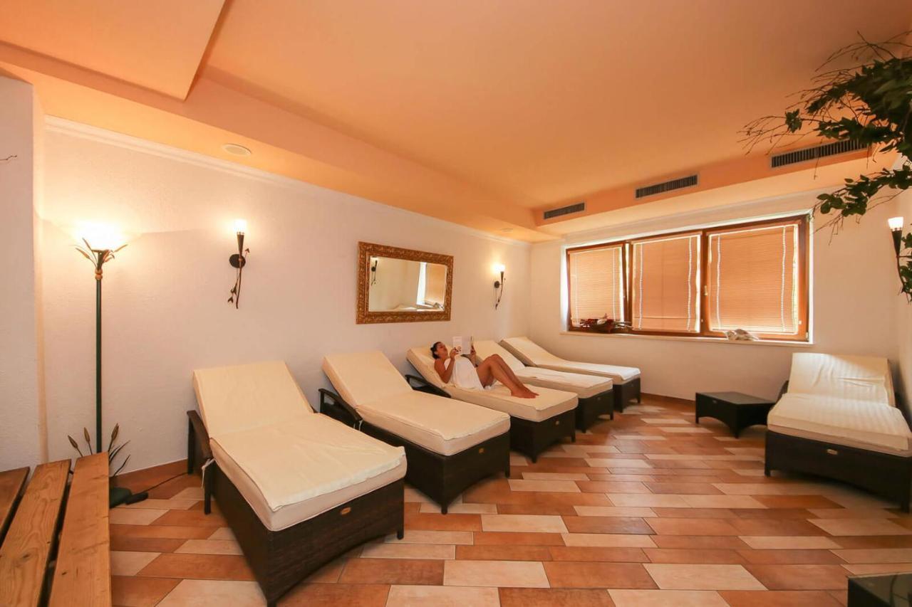 לופר Hotel Dax מראה חיצוני תמונה