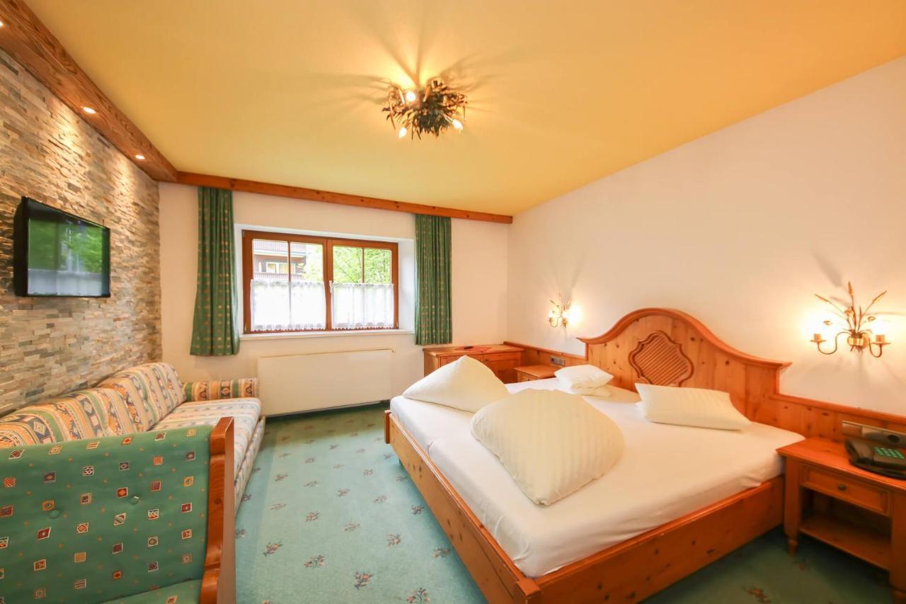 לופר Hotel Dax מראה חיצוני תמונה