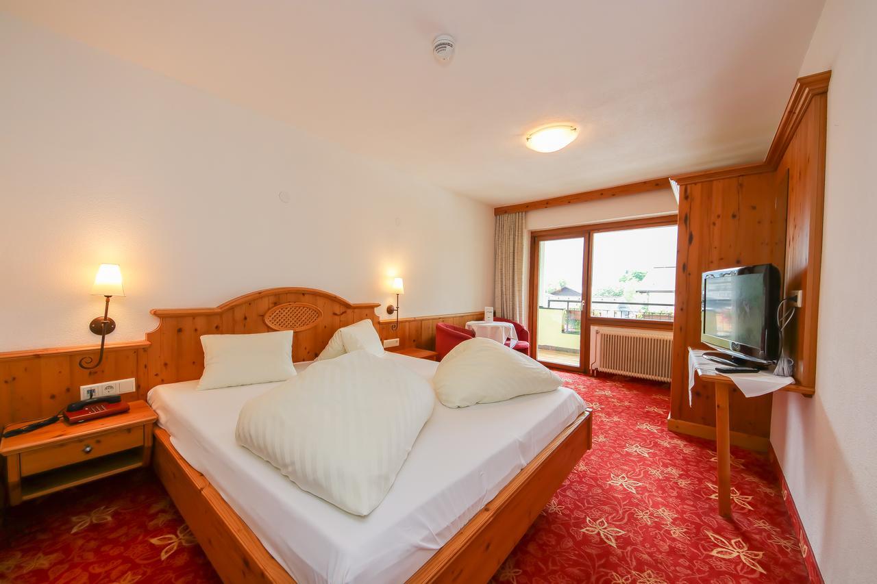 לופר Hotel Dax מראה חיצוני תמונה